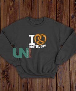 Pretzel-Day-Sweatshirt